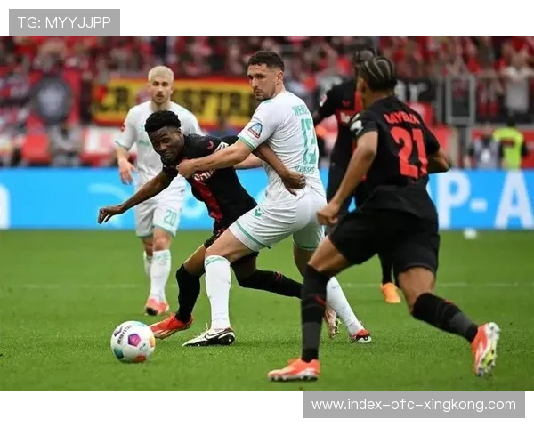 不莱梅连续传递撕开两道防线，展现无与伦比的团队配合